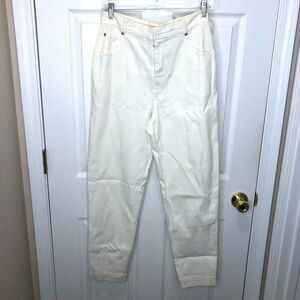 Ellen Tracy off white 4 pockets stretchy jeans pants, size 6